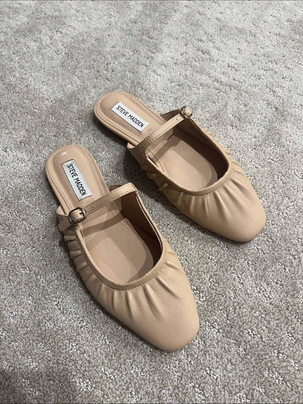 Steve Madden Mary Jane mules -
Size 8